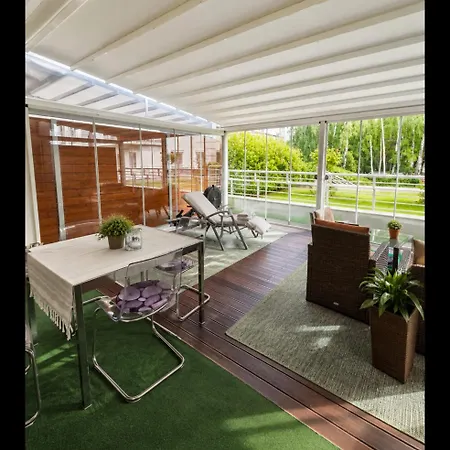 Luxury Yacht Z Tarasem - Neptun Park Jelitkowo By Oneapartments Lägenhet